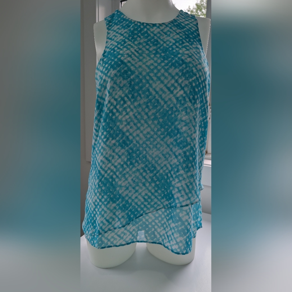 3/$20 a.n.a. Turquoise and White Patterned Top